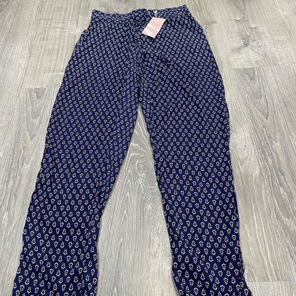 NWT Sierra Navy Sleep Pants Flowers M 8-10 C6